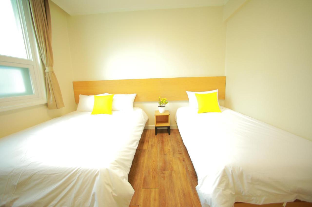 Slow Vibe Myeongdong Seoul Exterior photo