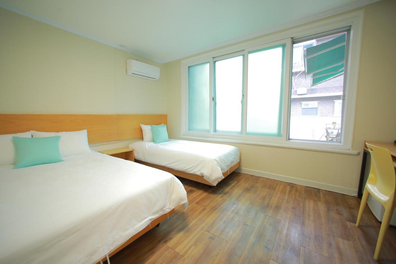 Slow Vibe Myeongdong Seoul Exterior photo